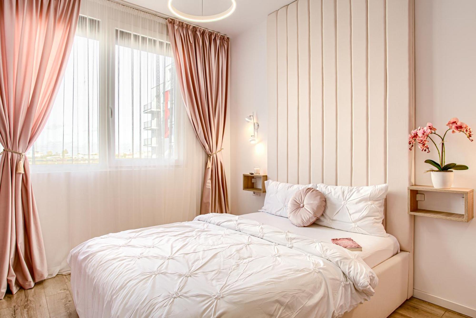 Ari - Afi Mall Luxurious Apartments With Free Parking Arad Exteriör bild