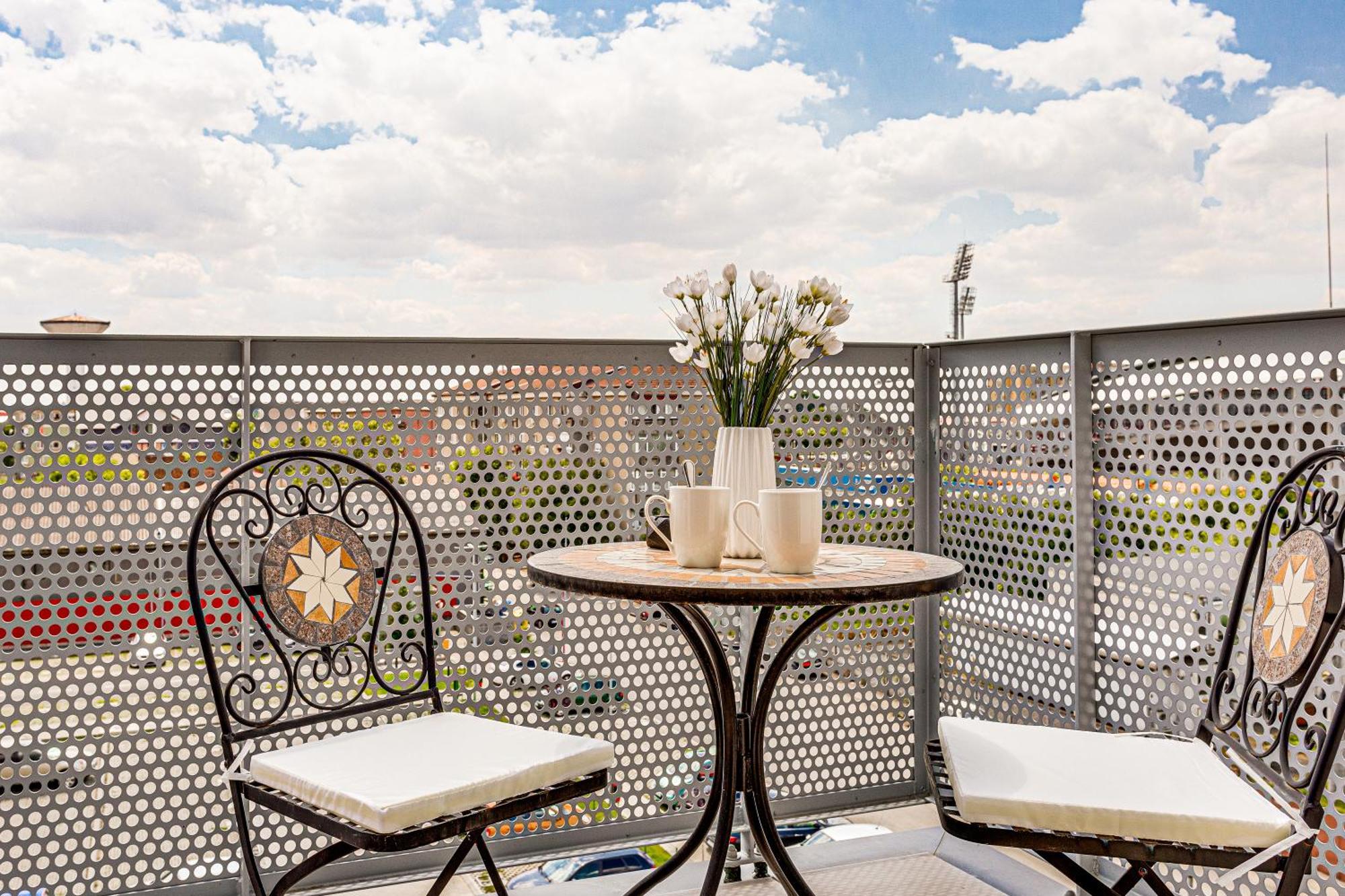 Ari - Afi Mall Luxurious Apartments With Free Parking Arad Exteriör bild