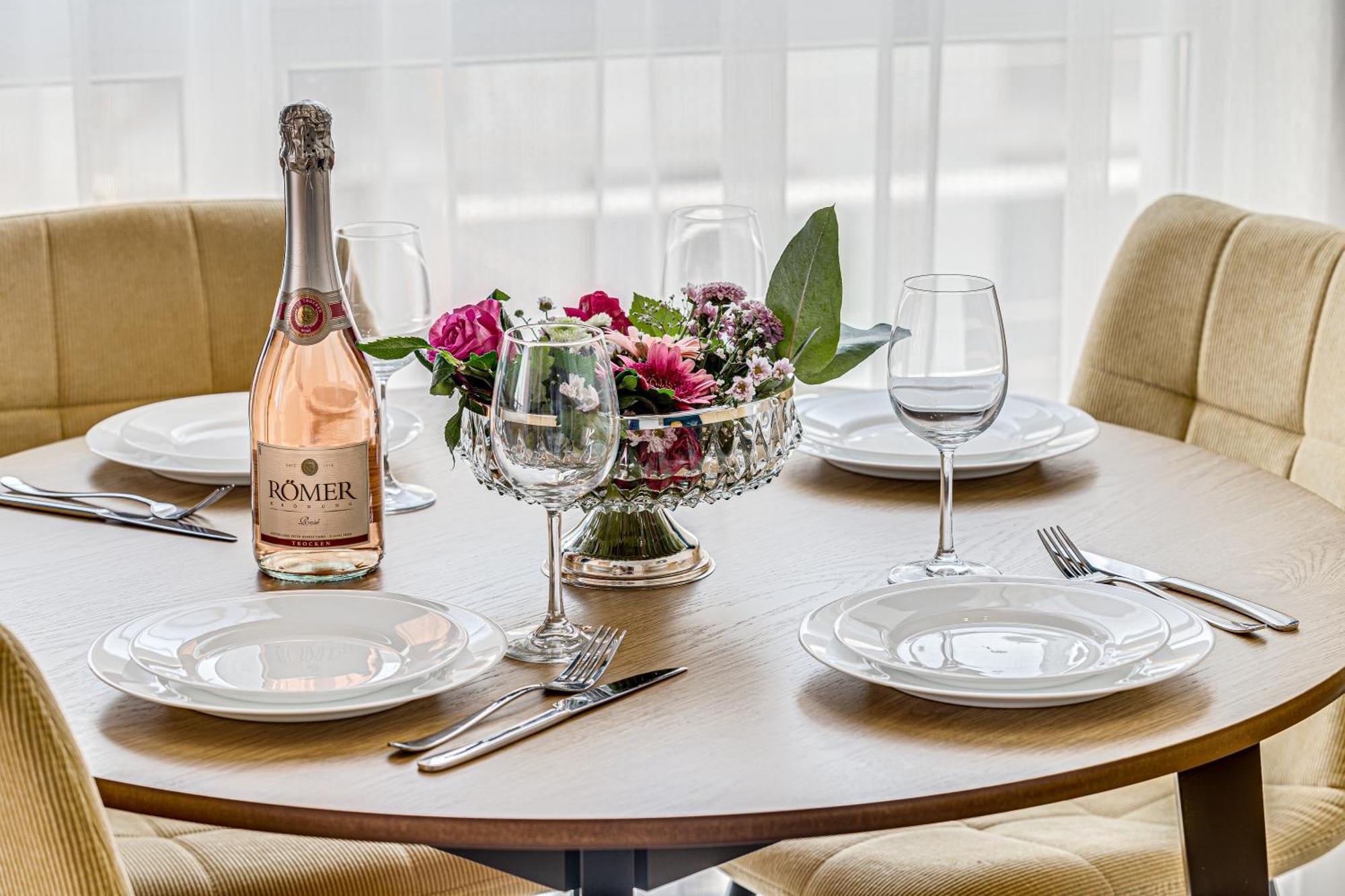 Ari - Afi Mall Luxurious Apartments With Free Parking Arad Exteriör bild